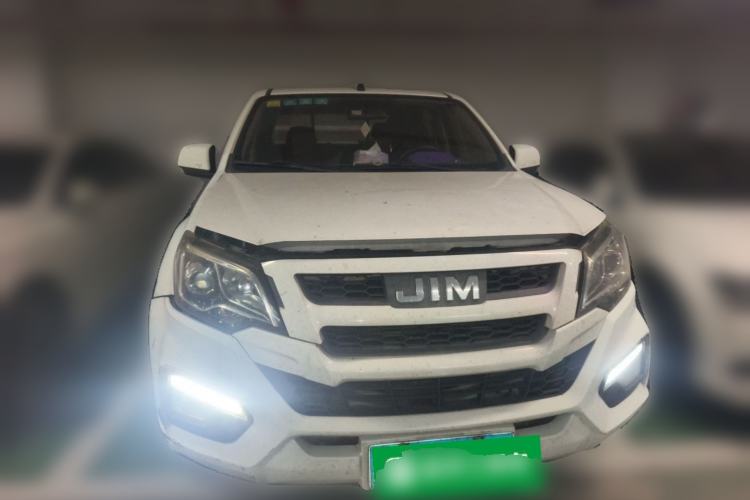Used Isuzu JLM 2019 2.5T Two-Wheel Drive Diesel Luxury Version Rushmile S Standard Wheelbase Edition JE4D25Q5A Front