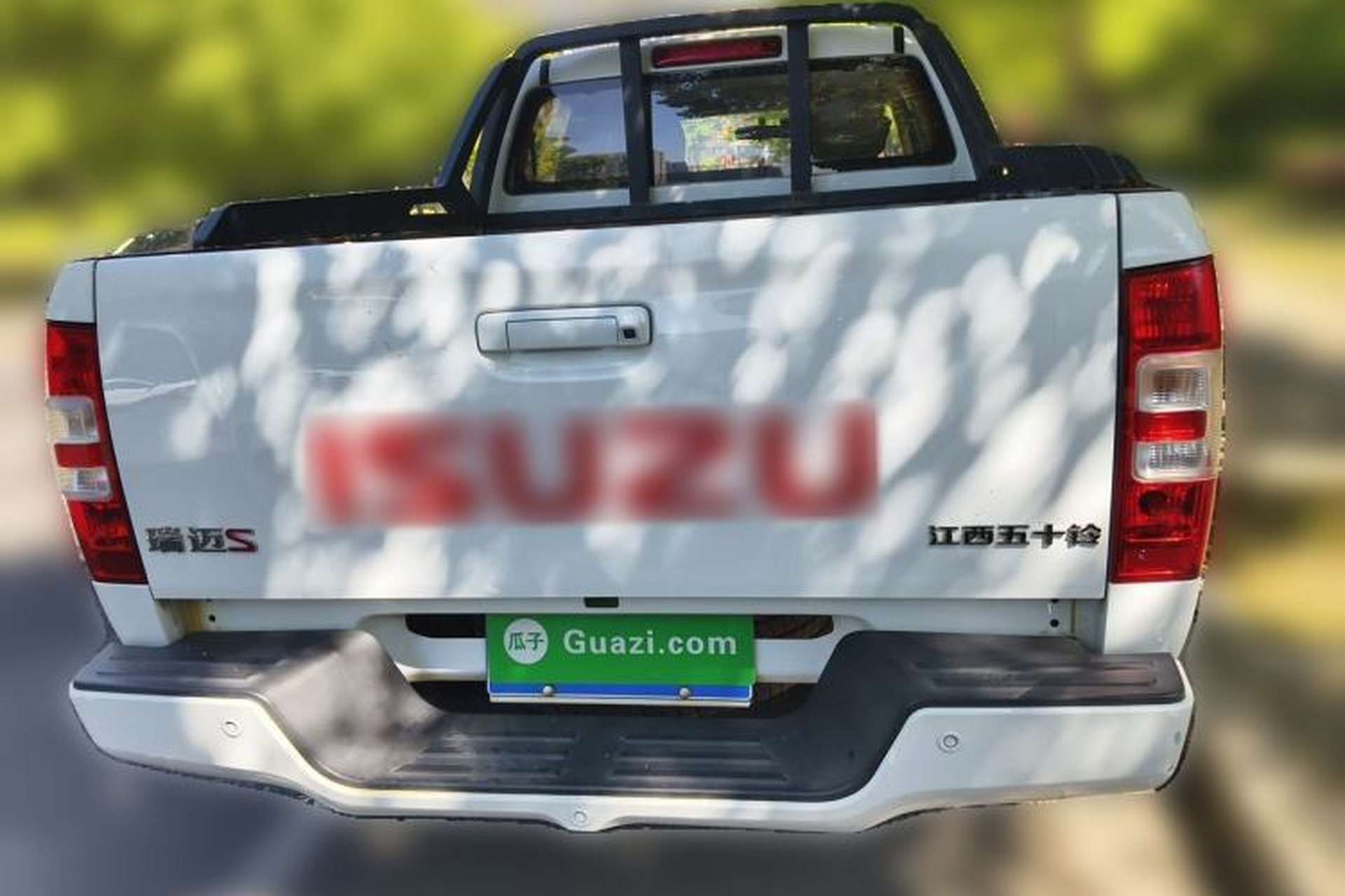 Used Isuzu JLM 2019 2.5T Two-Wheel Drive Diesel Luxury Version Ruimai S Extended Version JE4D25Q5A Rear