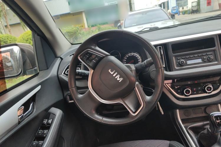 Used Isuzu JLM 2020 2.8T Classic Two-Wheel Drive Diesel Euro VI Comfort Plus Extended Version JE493ZLQ6E Steering Wheel