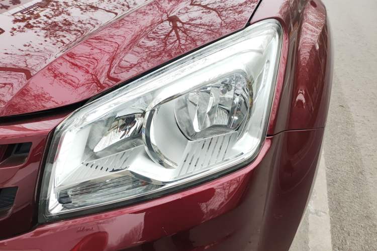 Used Isuzu JLM 2020 2.8T Classic 4x4 Diesel Euro VI Comfort Plus Extended Version JE493ZLQ6E Left Front Headlight