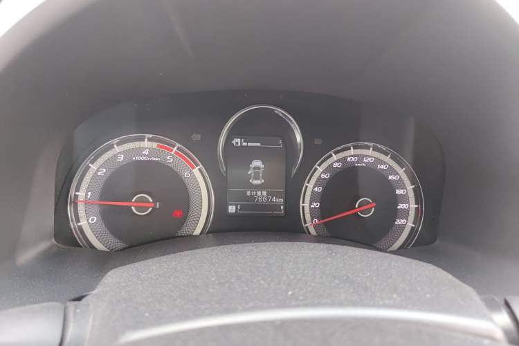 Used Isuzu JLM 2020 2.5T 4x4 Diesel Leading-Edge National VI Ruimai S Extended Version JE4D25Q6A Instrument Cluster