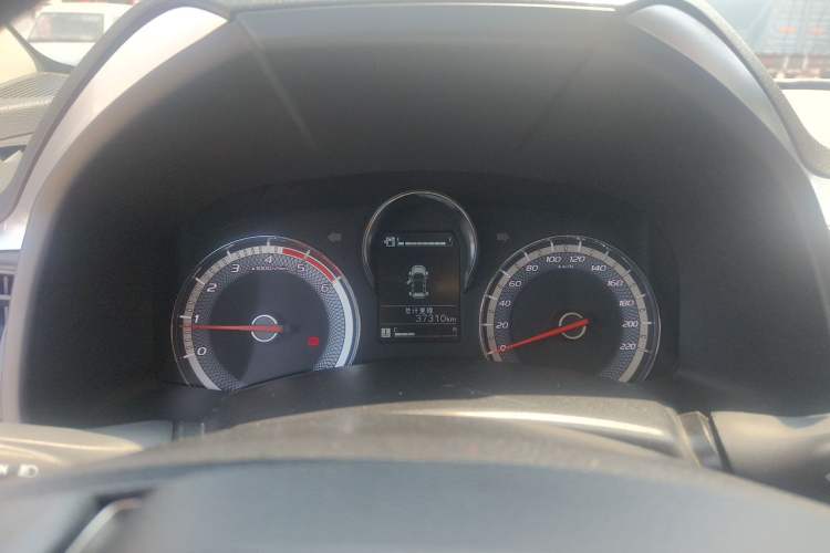 Used Isuzu JLM 2020 2.8T Classic 4x4 Diesel Euro VI Comfort Plus Extended Version JE493ZLQ6E Instrument Cluster
