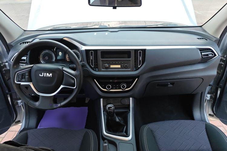 Used Isuzu JLM 2020 2.8T Classic Two-Wheel Drive Diesel Euro VI Comfort Plus Extended Version JE493ZLQ6E Interior 2