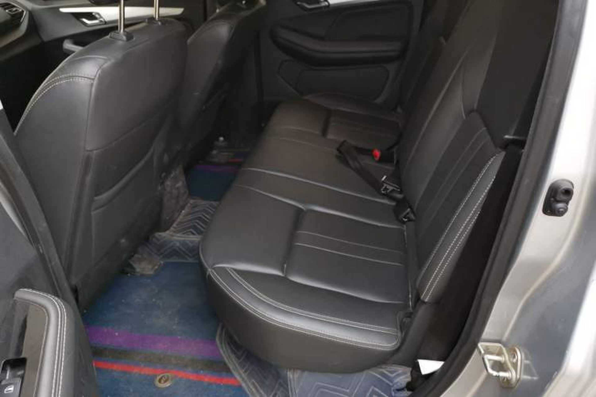 Used Isuzu JLM 2020 2.5T 4x4 Diesel Flagship Euro VI Ruimai S Standard Wheelbase JE4D25Q6A Left Rear Seat