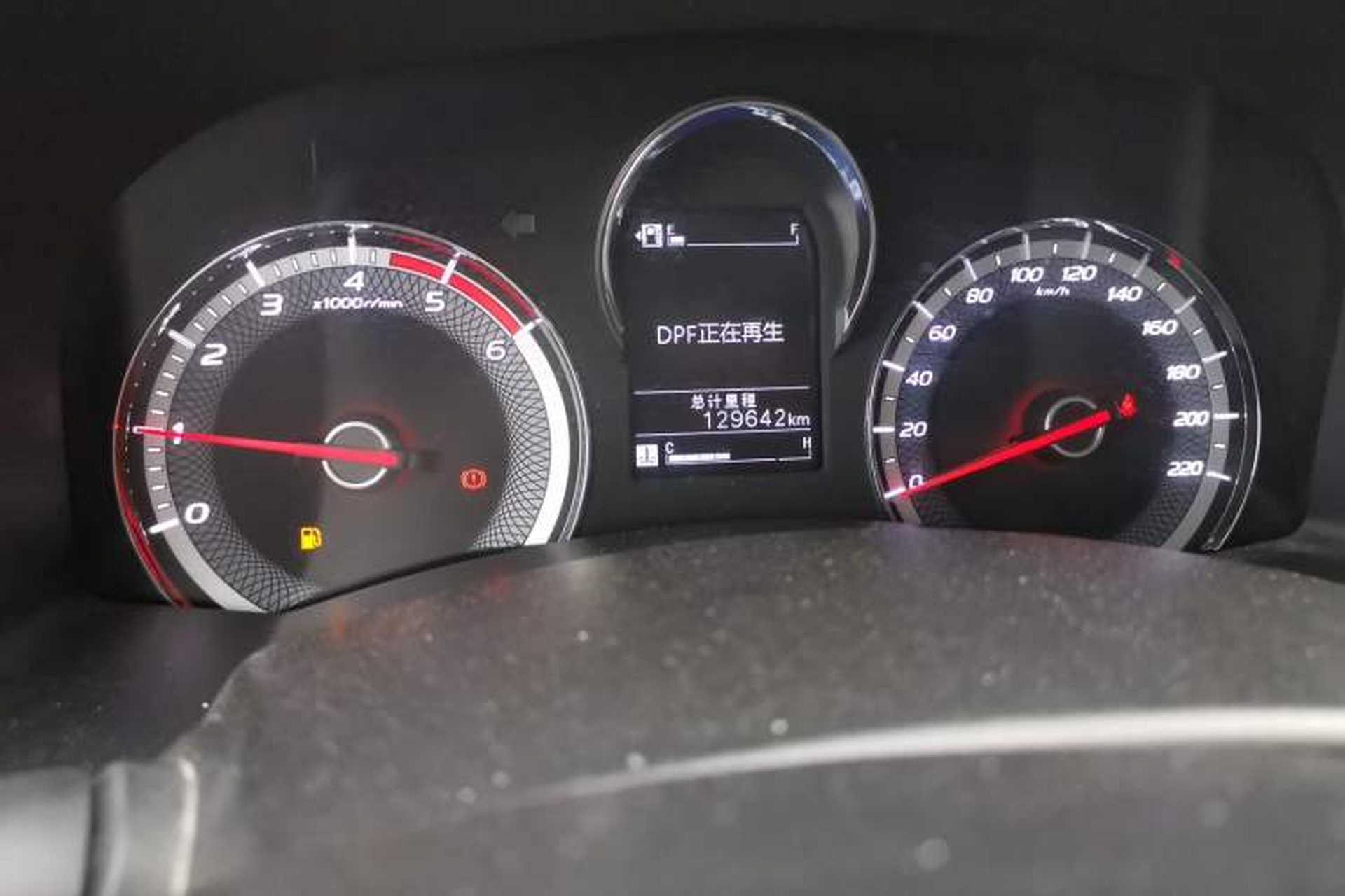 Used Isuzu JLM 2020 2.5T 4x4 Diesel Flagship Euro VI Ruimai S Standard Wheelbase JE4D25Q6A Odometer Close Up