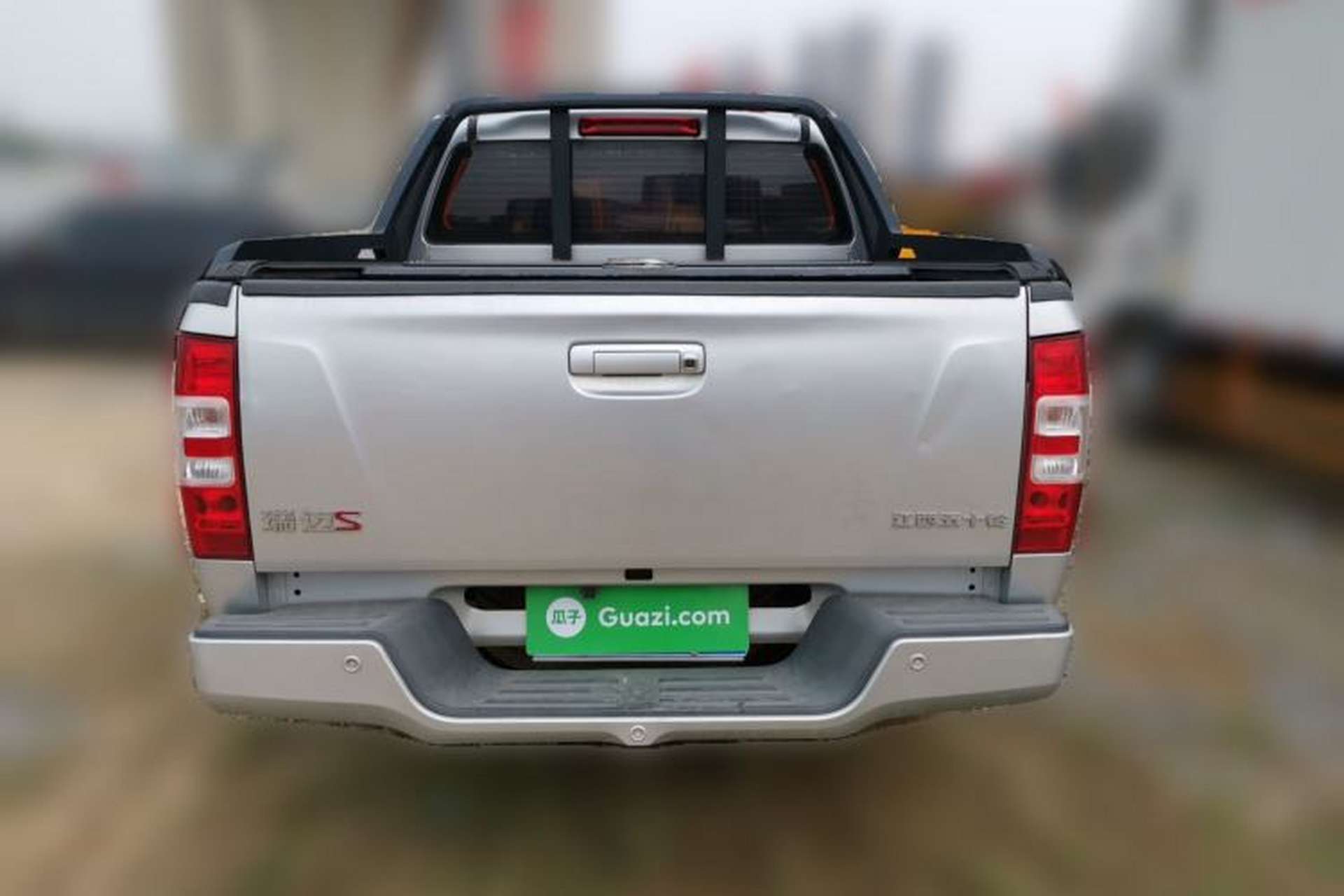Used Isuzu JLM 2020 2.5T 4x4 Diesel Flagship Euro VI Ruimai S Standard Wheelbase JE4D25Q6A Rear