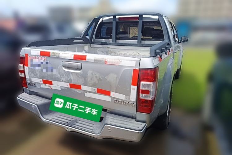 Used Isuzu JLM 2020 2.4T Classic Two-Wheel Drive Gasoline Euro VI Comfort Version with Standard Wheelbase 4K22D4T Rear Right 45 Deg