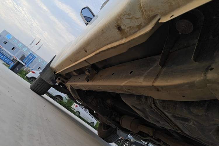 Used Isuzu JLM  Chassis Rear Left