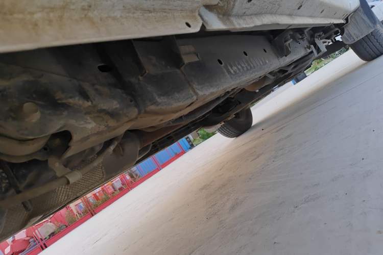 Used Isuzu JLM  Chassis Rear Right