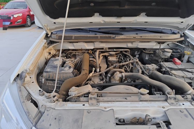 Used Isuzu JLM  Engine Bay Right