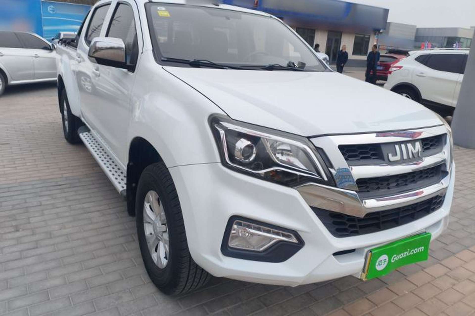 Used Isuzu JLM 2020 2.5T Two-Wheel Drive Diesel Leading-Edge Version JE4D25Q6A Meeting China VI Emission Standards Exterior 1