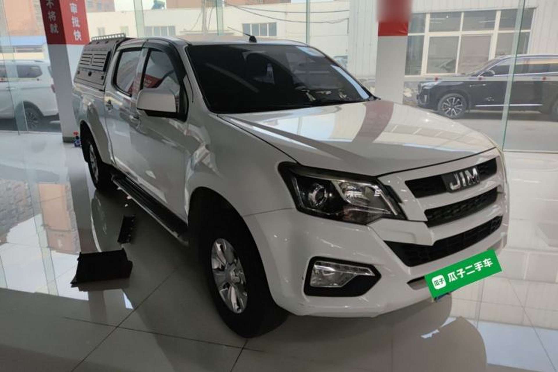 Used Isuzu JLM 2020 2.5T Two-Wheel Drive Diesel Leading-Edge Version JE4D25Q6A Meeting China VI Emission Standards Exterior 2