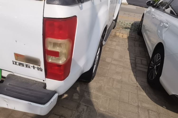 Used Isuzu JLM 2020 2.5T Two-Wheel Drive Diesel Leading-Edge JE4D25Q6A with National VI Emission Standards Standard Wheelbase – Ruimai S Exterior 3