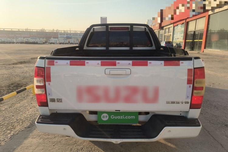 Used Isuzu JLM 2020 2.8T Classic 4x4 Diesel Euro VI Comfort Plus Extended Version JE493ZLQ6E Exterior 4