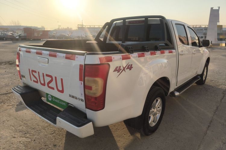 Used Isuzu JLM 2020 2.8T Classic 4x4 Diesel Euro VI Comfort Plus Extended Version JE493ZLQ6E Exterior 5