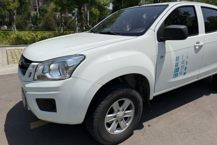Used Isuzu JLM 2020 2.8T Classic Two-Wheel Drive Diesel Euro VI Comfort Version Standard Wheelbase JE493ZLQ6E Exterior 7