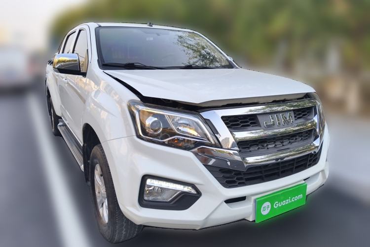 Used Isuzu JLM 2020 2.5T Two-Wheel Drive Diesel Leading-Edge Version JE4D25Q6A Meeting China VI Emission Standards Front Right 45 Deg