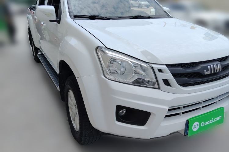 Used Isuzu JLM 2020 2.8T Classic Two-Wheel Drive Diesel Euro VI Comfort Plus Extended Version JE493ZLQ6E Front Right 45 Deg