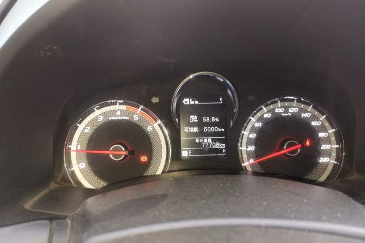 Used Isuzu JLM 2020 2.5T Two-Wheel Drive Diesel Leading-Edge JE4D25Q6A with National VI Emission Standards Standard Wheelbase – Ruimai S Instrument Cluster