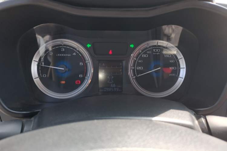 Used Isuzu JLM 2020 2.8T Classic 4x4 Diesel Euro VI Comfort Plus Extended Version JE493ZLQ6E Instrument Cluster