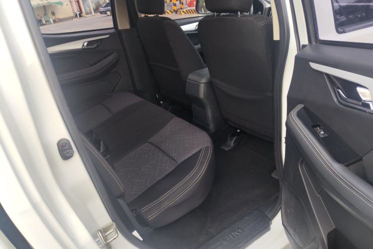 Used Isuzu JLM 2020 2.8T Classic Two-Wheel Drive Diesel Euro VI Comfort Version Standard Wheelbase JE493ZLQ6E Interior 4