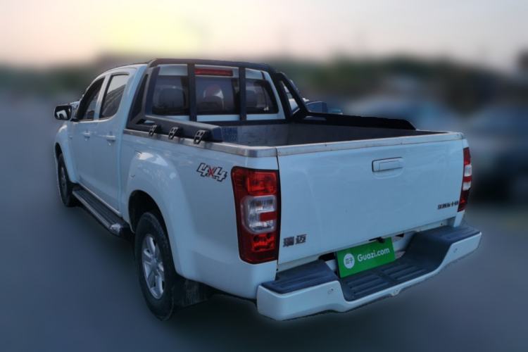 Used Isuzu JLM 2020 2.8T Classic 4x4 Diesel Euro VI Comfort Plus Extended Version JE493ZLQ6E Rear Left 45 Deg