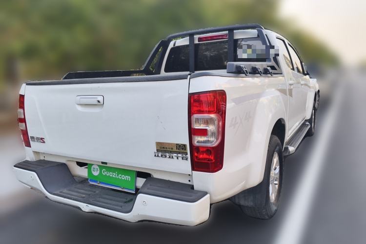 Used Isuzu JLM 2020 2.5T Two-Wheel Drive Diesel Leading-Edge Version JE4D25Q6A Meeting China VI Emission Standards Rear Right 45 Deg