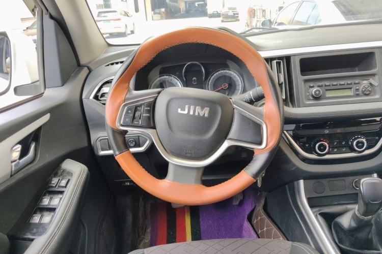 Used Isuzu JLM 2020 2.8T Classic Two-Wheel Drive Diesel Euro VI Comfort Plus Extended Version JE493ZLQ6E Steering Wheel