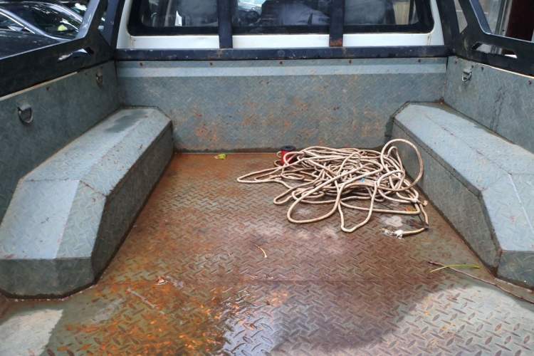 Used Isuzu JLM 2020 2.8T Classic 4x4 Diesel Euro VI Comfort Plus Extended Version JE493ZLQ6E Trunk