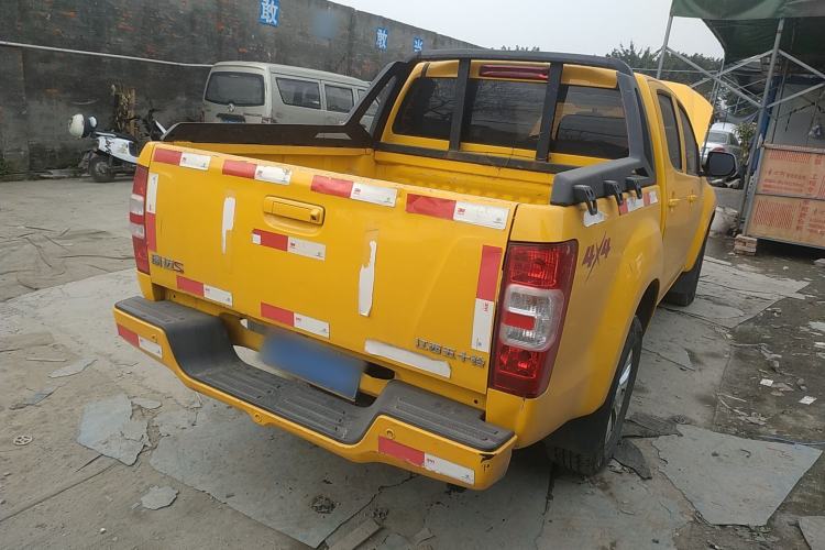 Used Isuzu JLM 2020 2.4T 4x4 Gasoline Leading-Edge GuoVI Ruimai S Standard Wheelbase 4K22D4T Exterior 5
