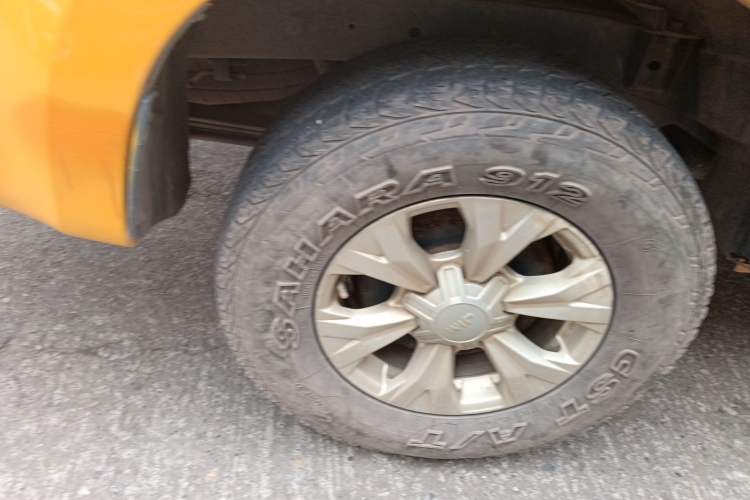 Used Isuzu JLM 2020 2.5T 4x4 Diesel Leading-Edge JE4D25Q6A China VI Standard Wheelbase – Ruimai S Exterior 5