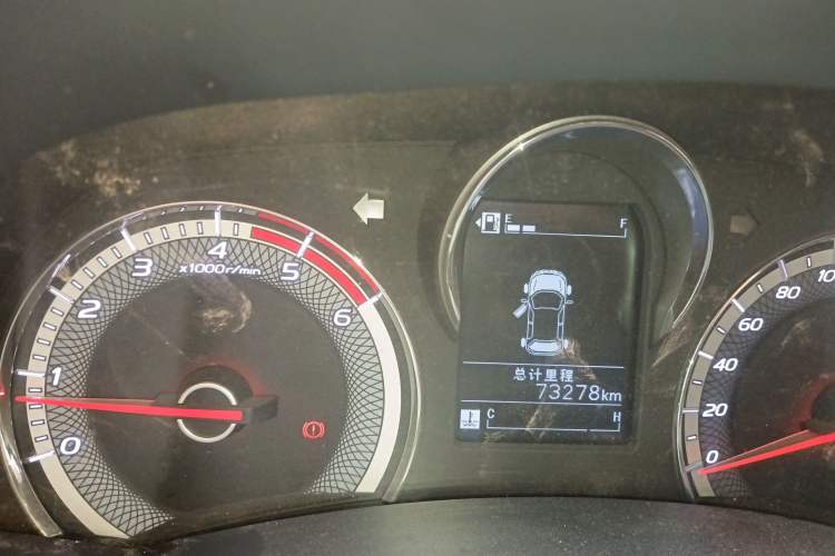 Used Isuzu JLM 2020 2.5T 4x4 Diesel Leading-Edge JE4D25Q6A China VI Standard Wheelbase – Ruimai S Instrument Cluster