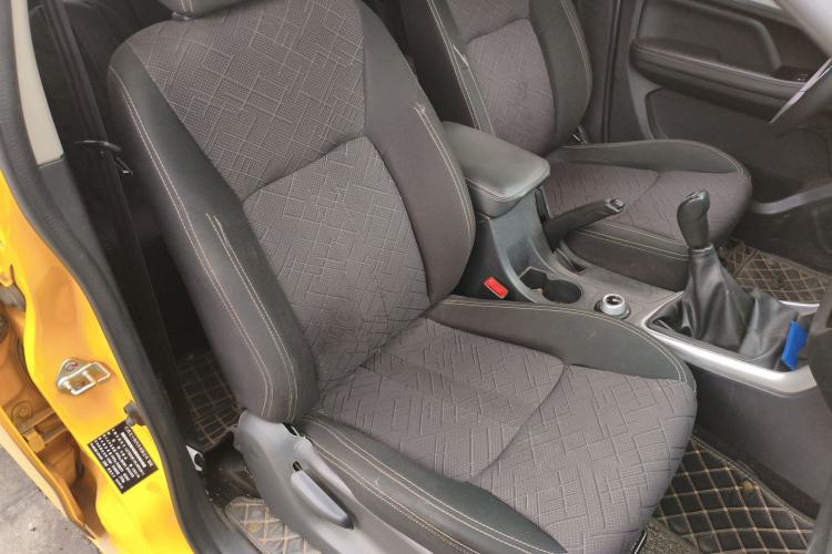 Used Isuzu JLM 2020 2.4T 4x4 Gasoline Leading-Edge GuoVI Ruimai S Standard Wheelbase 4K22D4T Right Front Seat