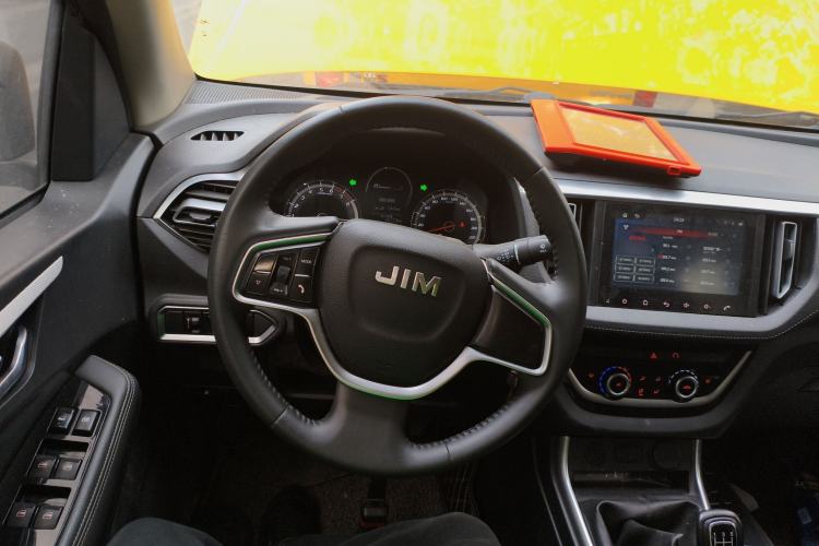 Used Isuzu JLM 2020 2.4T 4x4 Gasoline Leading-Edge GuoVI Ruimai S Standard Wheelbase 4K22D4T Steering Wheel
