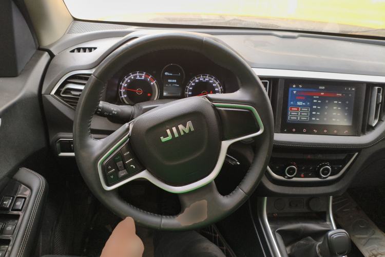 Used Isuzu JLM 2020 2.4T 4x4 Gasoline Leading-Edge GuoVI Ruimai S Standard Wheelbase 4K22D4T Steering Wheel