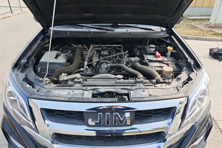 Used Isuzu JLM 2022 2.8T Classic Diesel Two-Wheel Drive Comfort Version with Long Wheelbase – JE493ZLQ6E Engine Bay