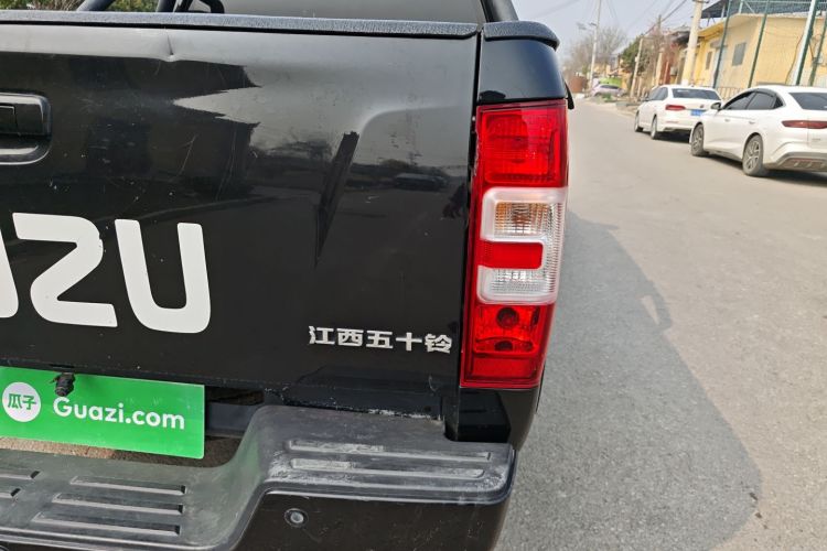 Used Isuzu JLM 2022 2.8T Classic Diesel Two-Wheel Drive Comfort Version with Long Wheelbase – JE493ZLQ6E Exterior 3