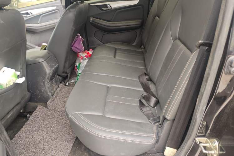 Used Isuzu JLM 2022 2.8T Classic Diesel Two-Wheel Drive Comfort Version with Long Wheelbase – JE493ZLQ6E Left Rear Seat