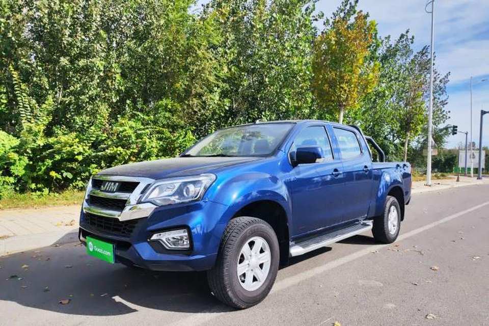 Isuzu JLM 2022