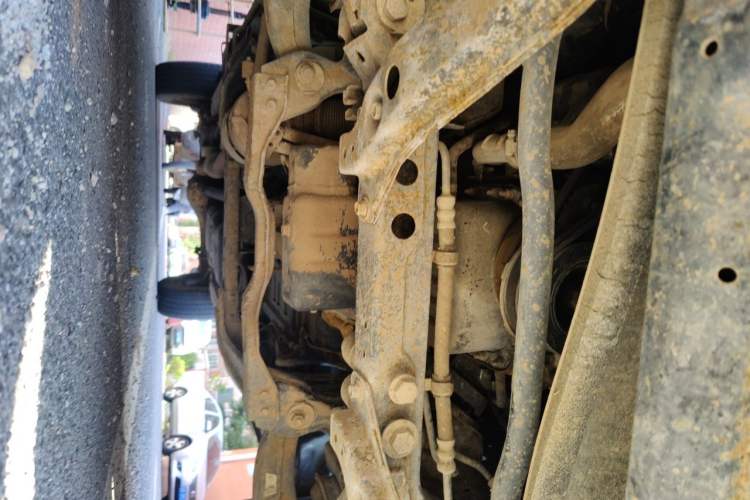 Used Isuzu JLM 2022 2.8T Classic Diesel Two-Wheel Drive Comfort Version with Long Wheelbase – JE493ZLQ6E Chassis Front