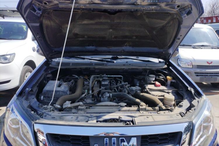 Used Isuzu JLM 2022 2.8T Classic Diesel Two-Wheel Drive Comfort Version with Long Wheelbase – JE493ZLQ6E Engine Bay