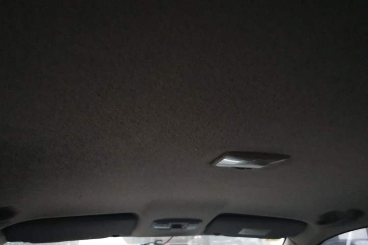 Used Isuzu JLM 2022 2.8T Classic Diesel 4x4 Comfort Version Standard Wheelbase JE493ZLQ6E Headliner