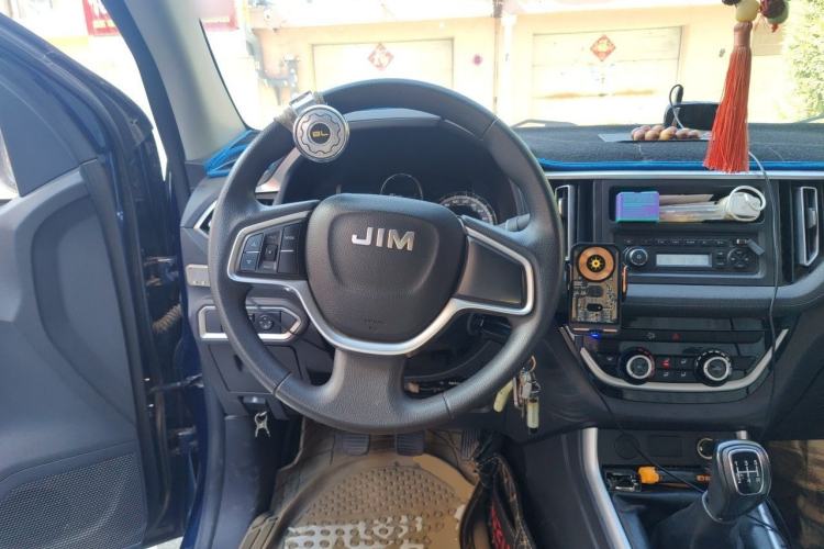 Used Isuzu JLM 2022 2.8T Classic Diesel Two-Wheel Drive Comfort Version with Long Wheelbase – JE493ZLQ6E Steering Wheel