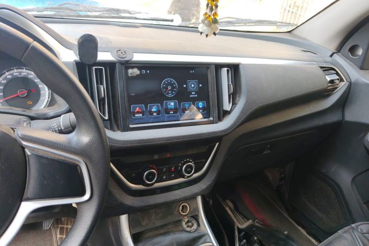 Used Isuzu JLM 2022 2.8T Classic Diesel Two-Wheel Drive Comfort Version with Long Wheelbase – JE493ZLQ6E Audio And AC Panel