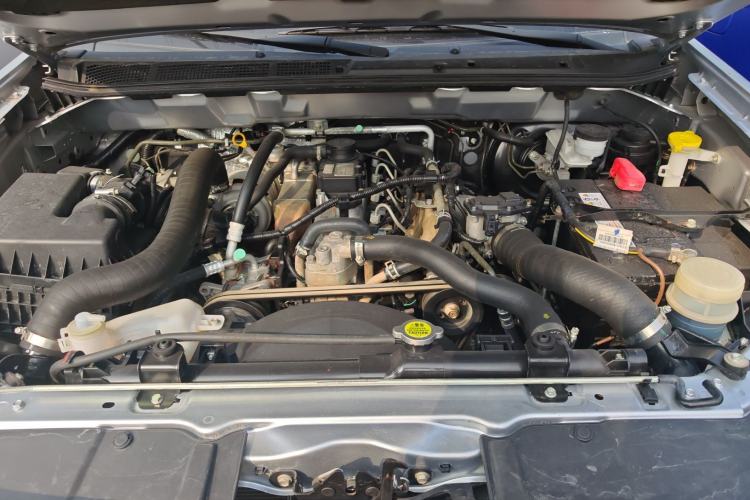 Used Isuzu JLM 2022 2.8T Classic Diesel Two-Wheel Drive Comfort Version with Standard Wheelbase – JE493ZLQ6E Engine Bay