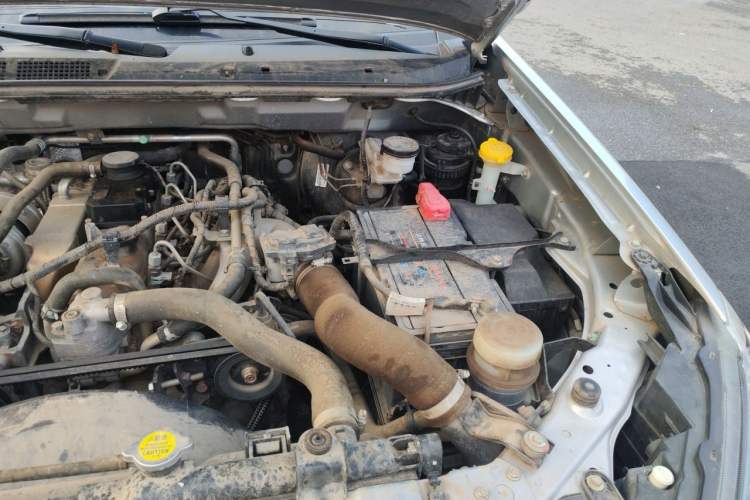Used Isuzu JLM 2022 2.8T Classic Diesel 4x4 Comfort Edition Standard Wheelbase JE493ZLQ6E Engine Bay Left