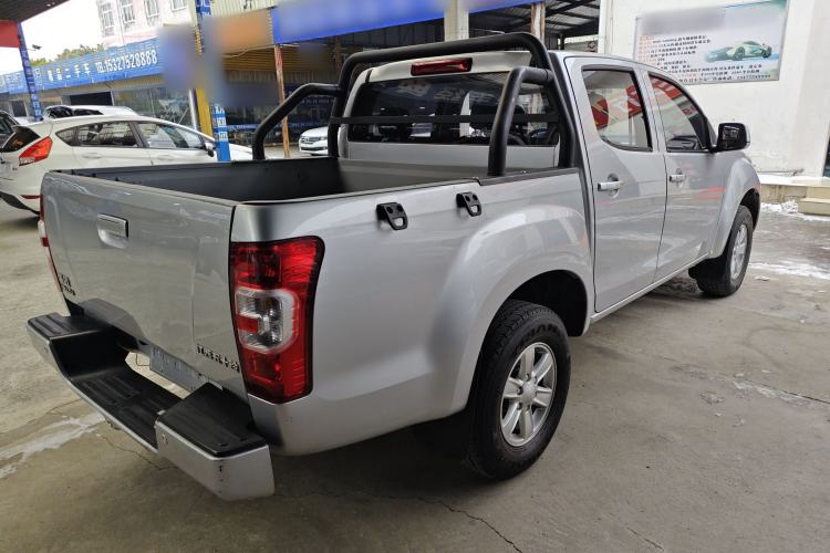 Used Isuzu JLM 2022 2.8T Classic Diesel Two-Wheel Drive Comfort Version with Standard Wheelbase – JE493ZLQ6E Exterior 5