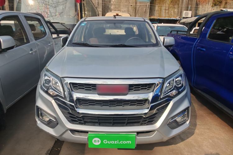 Used Isuzu JLM 2022 2.8T Classic Diesel Two-Wheel Drive Comfort Version with Standard Wheelbase – JE493ZLQ6E Front