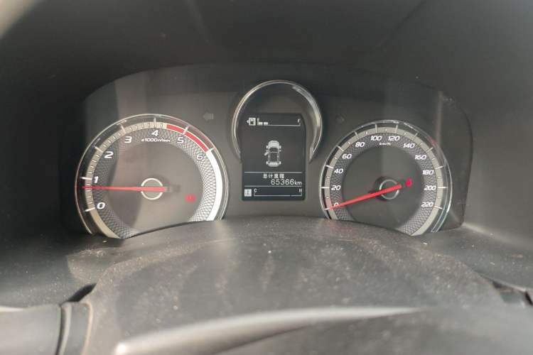 Used Isuzu JLM 2022 2.8T Classic Diesel 4x4 Comfort Edition Standard Wheelbase JE493ZLQ6E Instrument Cluster