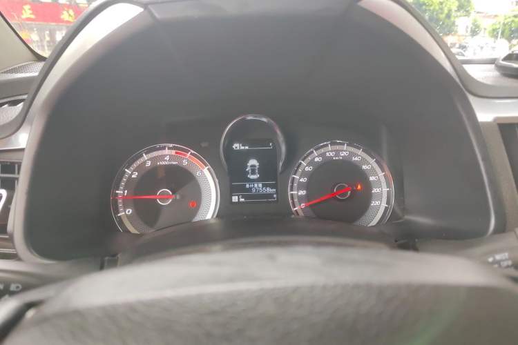 Used Isuzu JLM 2022 2.8T Classic Diesel Two-Wheel Drive Comfort Version with Long Wheelbase – JE493ZLQ6E Instrument Cluster